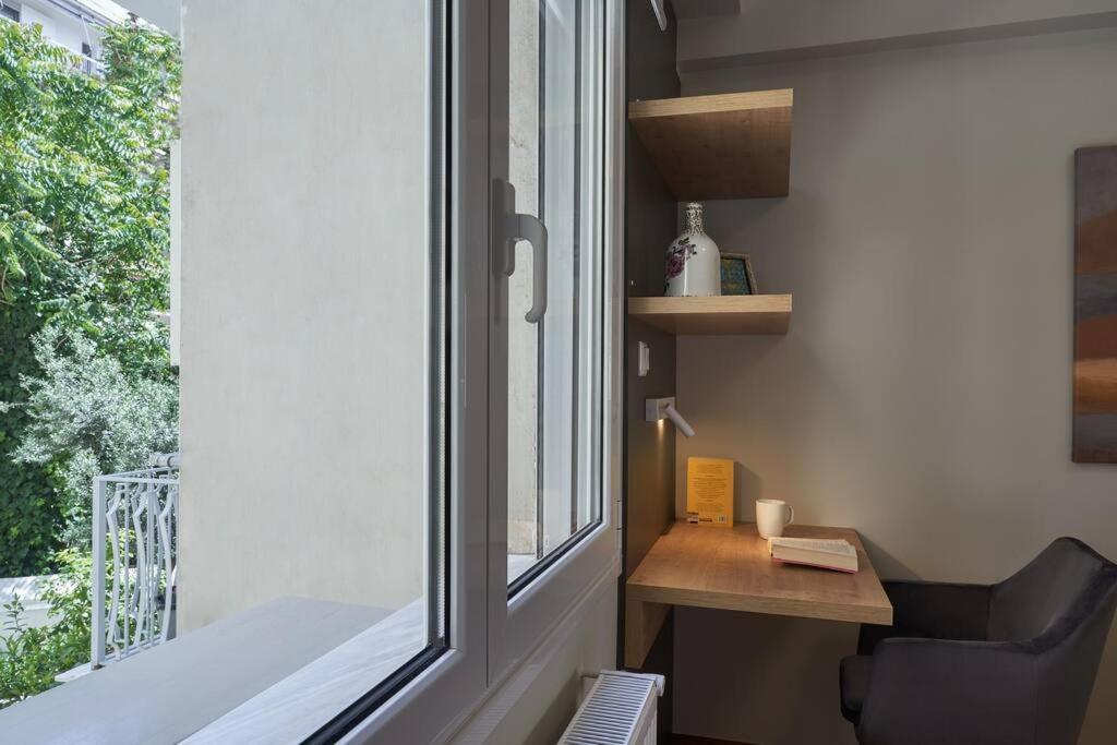 Ferienwohnung Little Gem: Modern Urban Retreat Athen Exterior foto